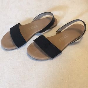Tkees black sandal